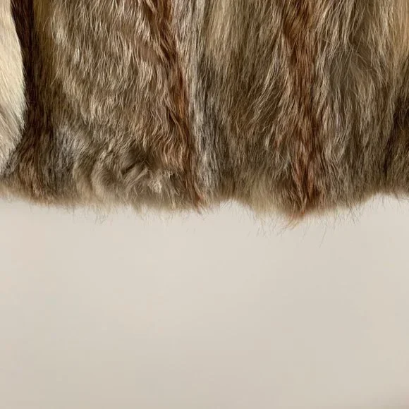 Women’s Authentic Vintage Fox Fur Coat - Picture 5 of 11